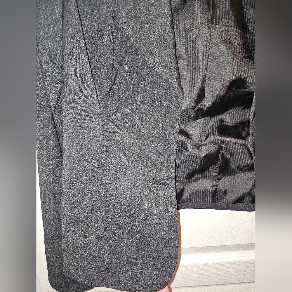 The Limited Gray Blazer Modern Tailored Suit Jacket With Pants - Picture 4 of 15